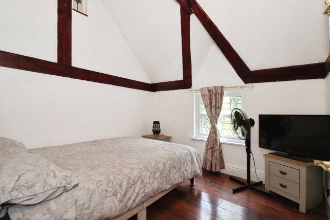 Flat 2, Frenchay House, 50, Frenchay Park Road, Somerset photo 4