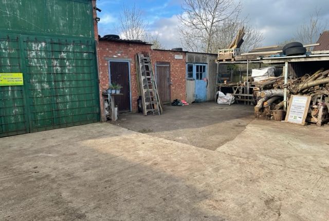 Thumbnail Retail premises for sale in Evesham, Worcestershire