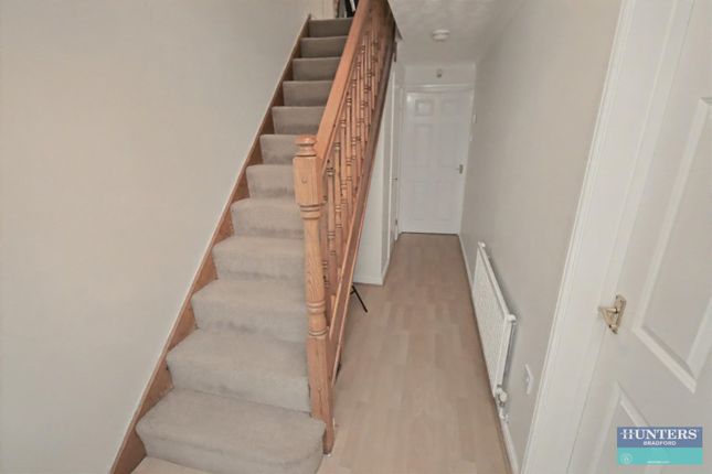 4, Delaware Court, Bradford photo 2