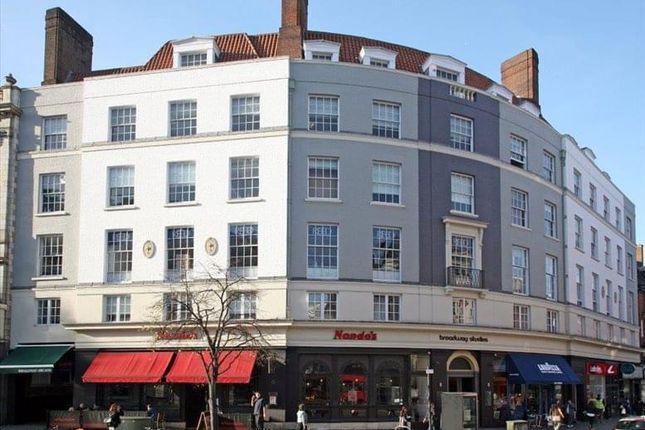 Office to let in 20 Broadway Studios, Hammersmith, London