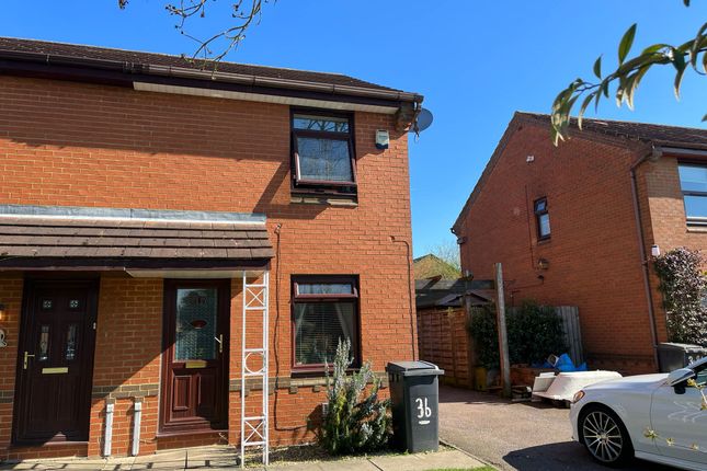 Thumbnail Semi-detached house to rent in Kingsbridge Crescent, Leicester