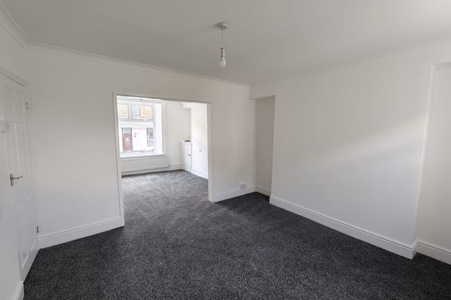 16 Park Street, Newport photo 3