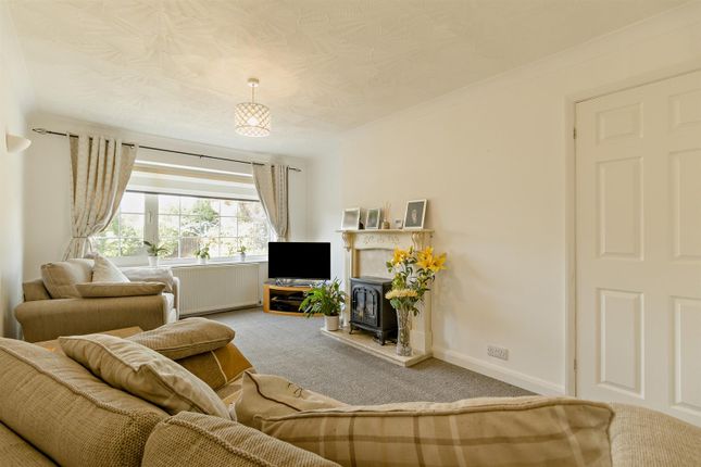 12, Haddon Way, Sheffield photo 3
