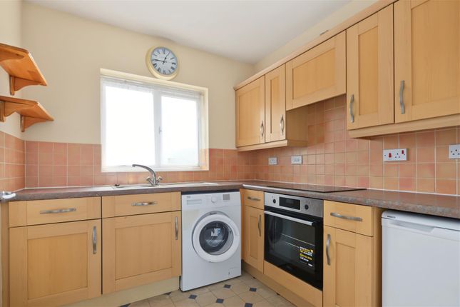 Flat 5, 8, Henry Bird Way, Northampton photo 5