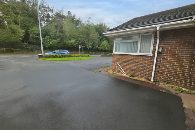 9, Kidsgrove Bank, Stoke-on-Trent photo 4