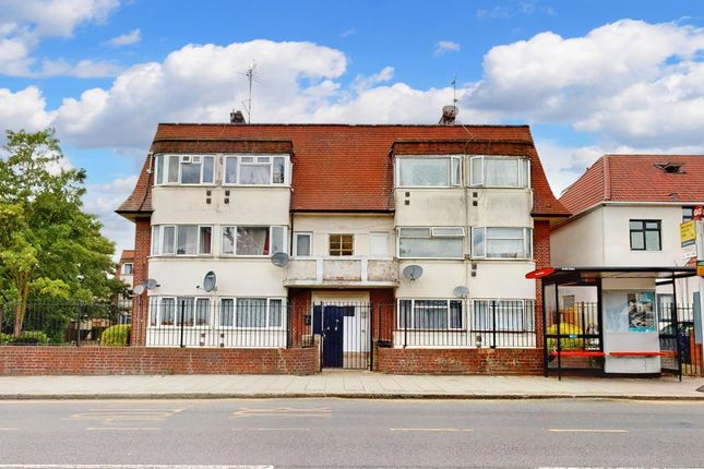 Thumbnail Property for sale in Tanfield Avenue, London