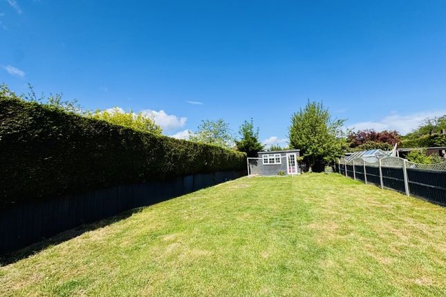 53, Weir Road, Hartley Wintney photo 2