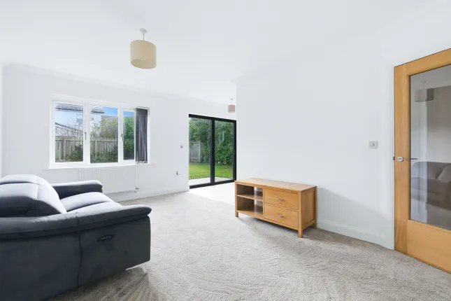 1, Rockmount Road, Peel photo 4