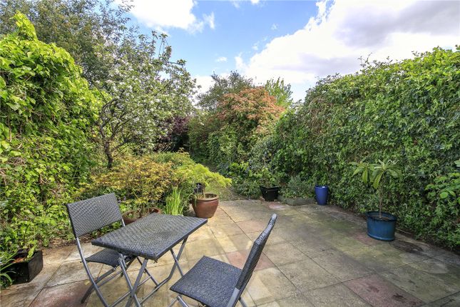 27, Windham Road, Kew photo 4