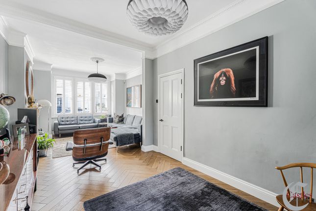 12, Montague Road, Crouch End photo 4