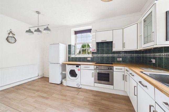2, Tremeddan Court, Liskeard, PL14 photo 3