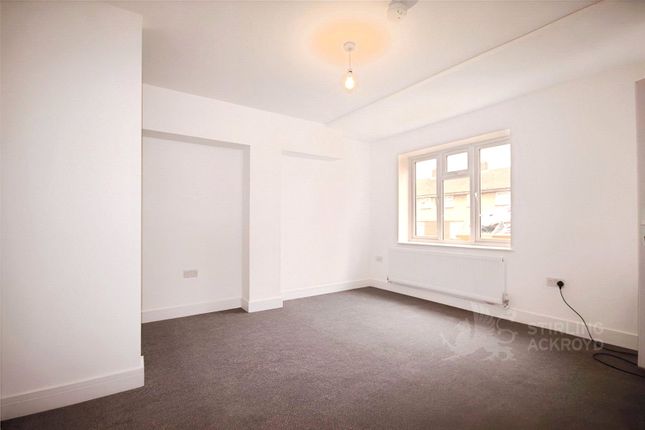Room 2, 189, Applegarth Avenue, Guildford photo 4
