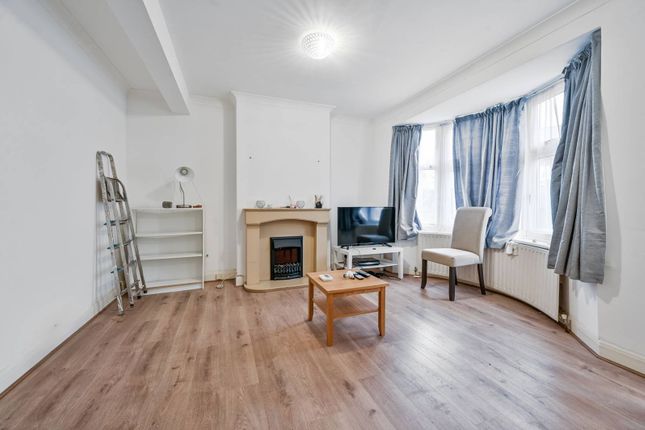 Thumbnail Terraced house to rent in Ankerdine Crescent, Woolwich, London