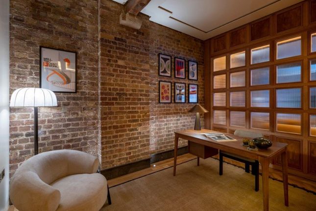 Flat 7,, Piano Studios, London photo 4