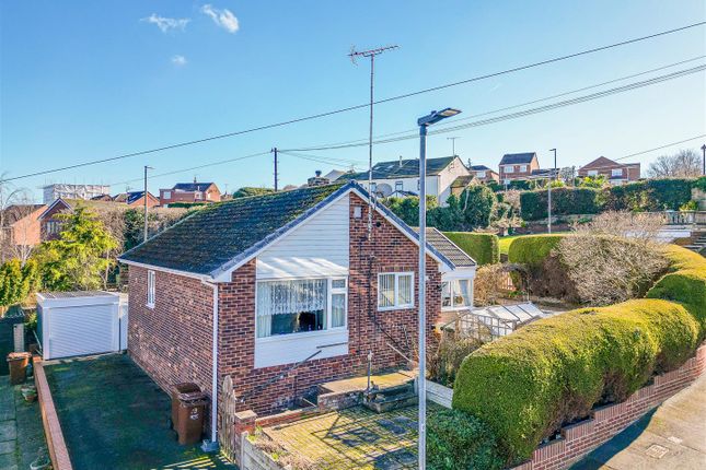 3-bed other on 73, Hall Cliffe Crescent, Wakefield, £285,000