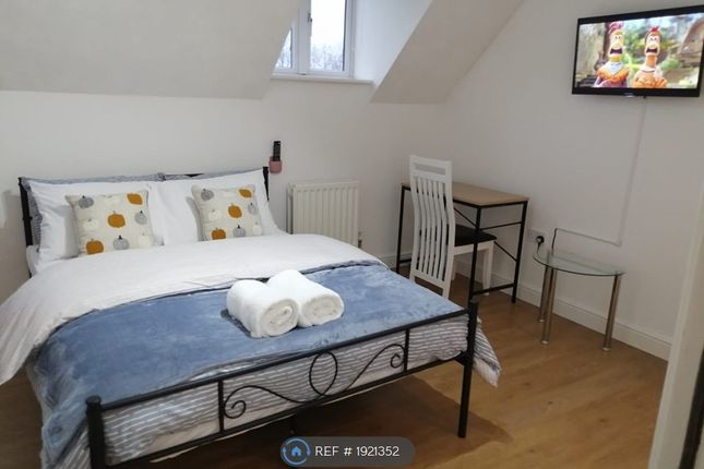 Room to rent in Eagle Way, Hampton Vale, Peterborough