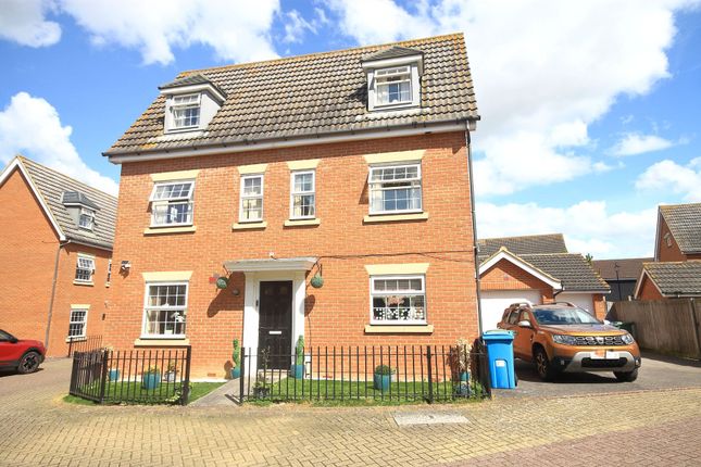 Thumbnail Detached house for sale in Trona Court, Sittingbourne