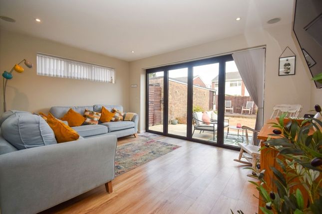 23 Highfield Road, Eastleigh photo 4