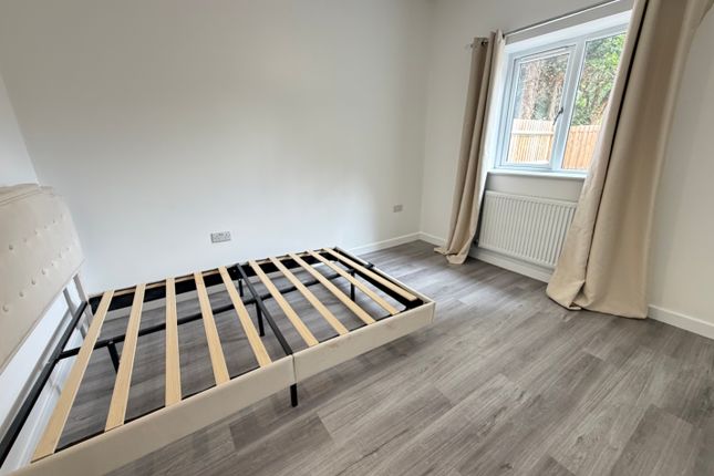 4A, Welbeck Avenue, HINCKLEY photo 4