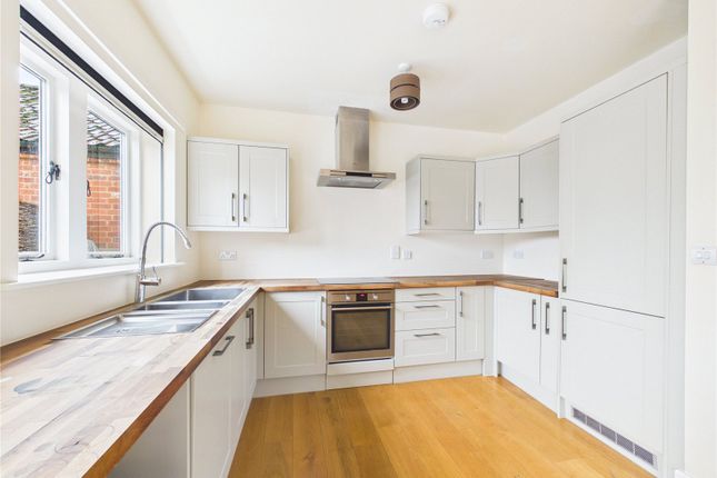 17 Drews Yard,, Chillesford Lodge Estate, Woodbridge photo 5