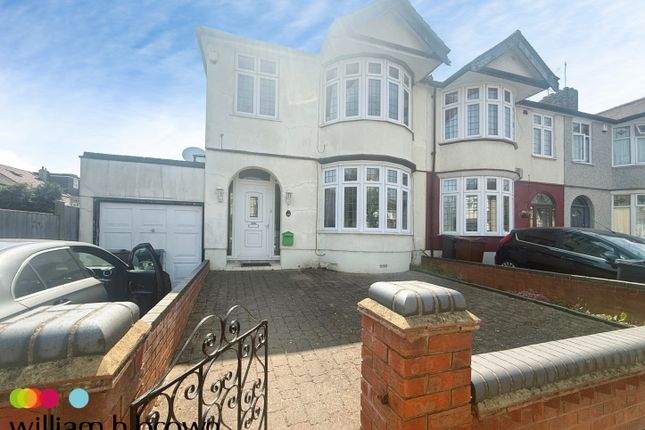 3-bed house on Cavendish Gardens, BARKING, £2,200/mo