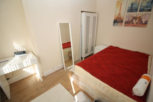 Property to rent in Gerard Avenue, Coventry