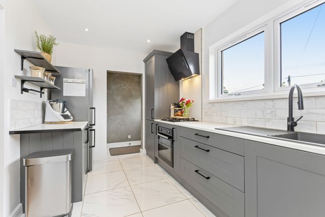 35, Woodburn Bank, Dalkeith photo 4