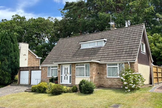 21, Wilmot Way, Camberley photo 2