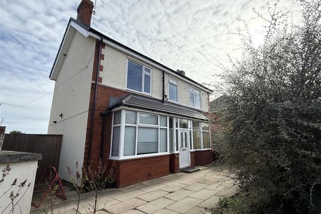 4-bed house on 2, Crosby Road, Lytham St. Annes, £165,000