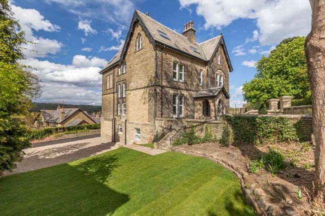 Thumbnail Flat to rent in Ashburn House, Parish Ghyll Drive, Ilkley, West Yorkshire