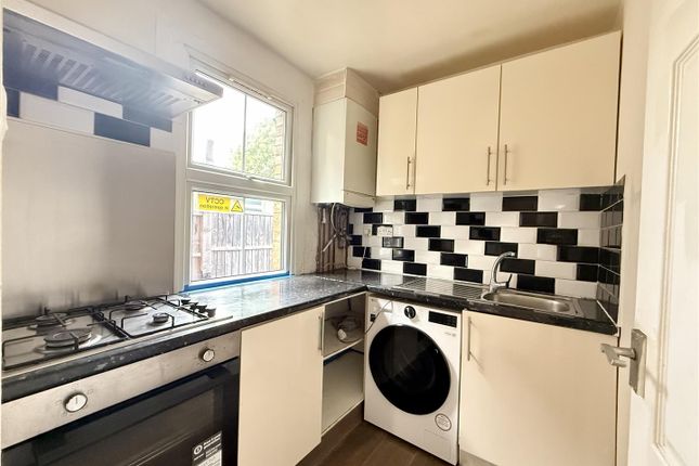 34, Cecil Road, Harrow photo 2