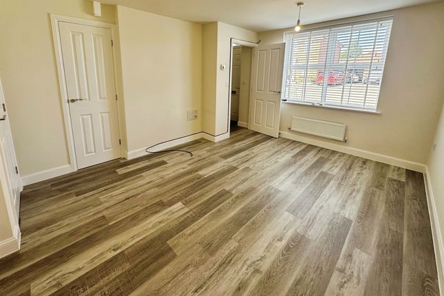 3, Juniper Drive, Mansfield photo 3
