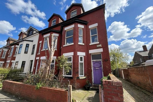 6-bed house on 31, Hector Road, Manchester, £180,000
