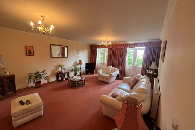 Grove Lane, Altrincham photo 2