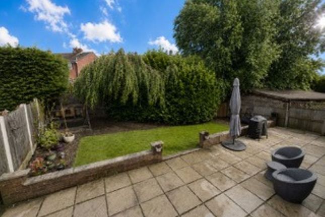 14, Verdin Close, Northwich photo 2