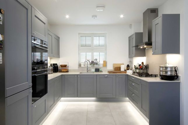 12, Uttley Lane, Beaconsfield photo 2
