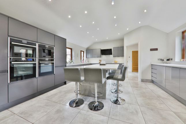 Link-detached house for sale in South Newbald, York
