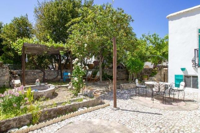 Villa for sale in Bellapais, Agia Eirini, Kyrenia