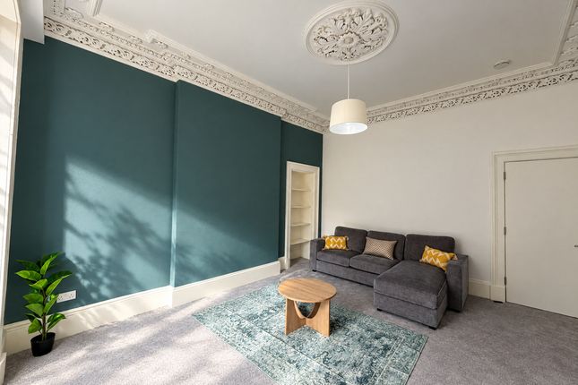 Willowbank Crescent, Glasgow, Glasgow photo 2