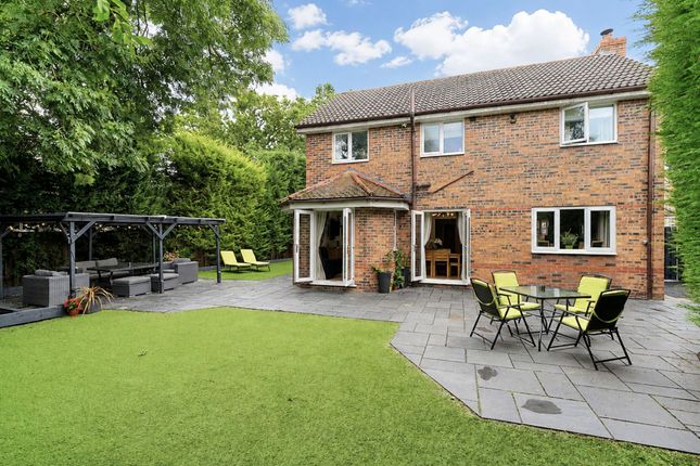 22 Harvest Drive, Chorley photo 2