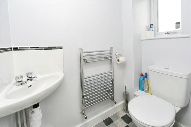 5 Yr Hafod,, Llanrug, Gwynedd photo 3