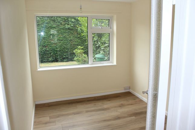 Flat 10, Granhams Court  De Freville Road, Great Shelford, CAMBRIDGE photo 5