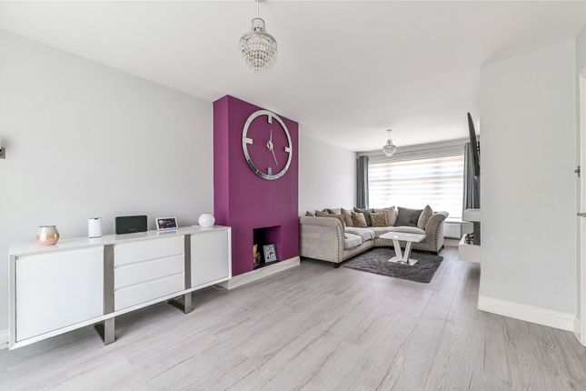 2, Whitcombe Close, Kent photo 4