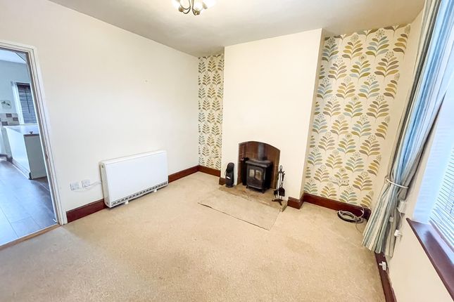 Cottage to rent in Middle Street, Dunston, Lincoln