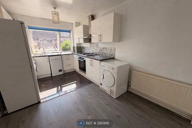 Beech Tree Close, Stanmore photo 5