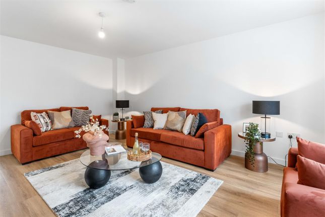 Plot 3, The Westcott, Warwick Place, Hammondstreet Road, Cheshunt photo 2