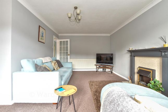 4-bed semi-detached on 24, Valebrook Close, Folkestone, £400,000