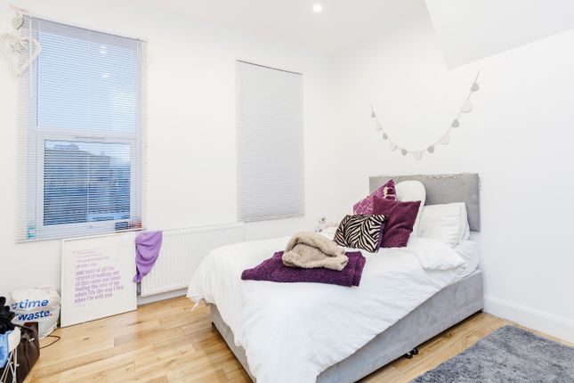 14b, Leopold Road, Wimbledon photo 5