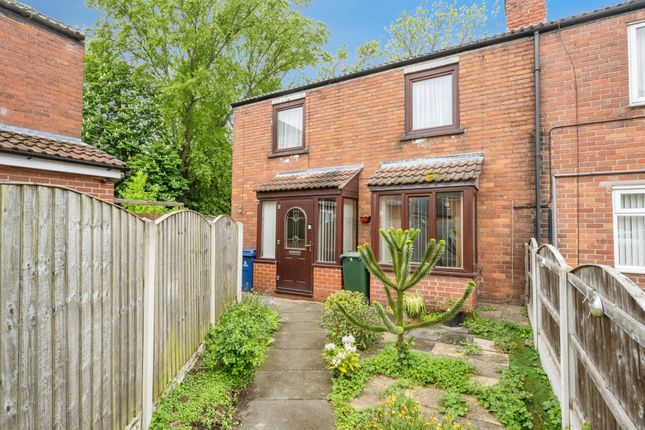 3-bed house on 29, King George Square, Doncaster, £90,000