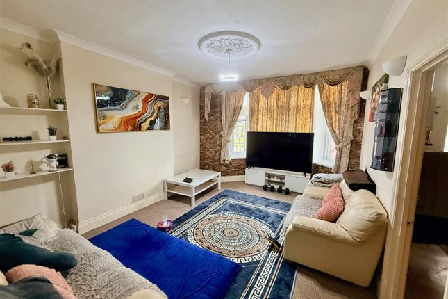 Flat 3, 19, Lipson Road, Plymouth photo 2